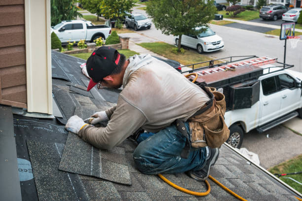 Professional Roof Replacement technician working in South Lyme, CT